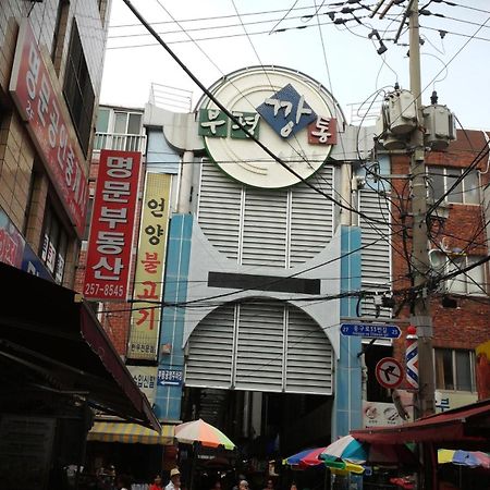 Nampo One Motel Ciudad Metropolitana de Ciudad Metropolitana de Busan Exterior foto