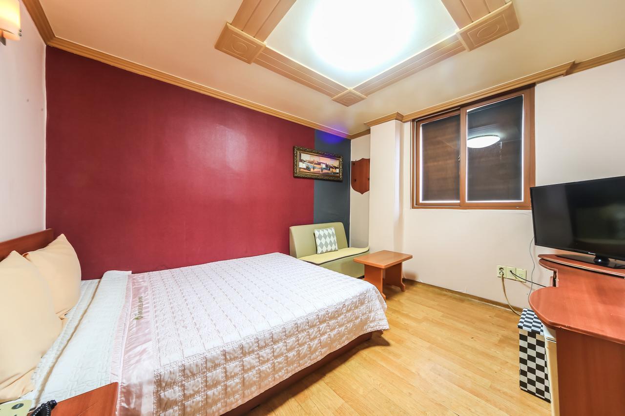 Nampo One Motel Ciudad Metropolitana de Ciudad Metropolitana de Busan Exterior foto