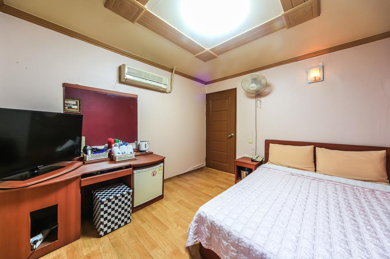 Nampo One Motel Ciudad Metropolitana de Ciudad Metropolitana de Busan Exterior foto