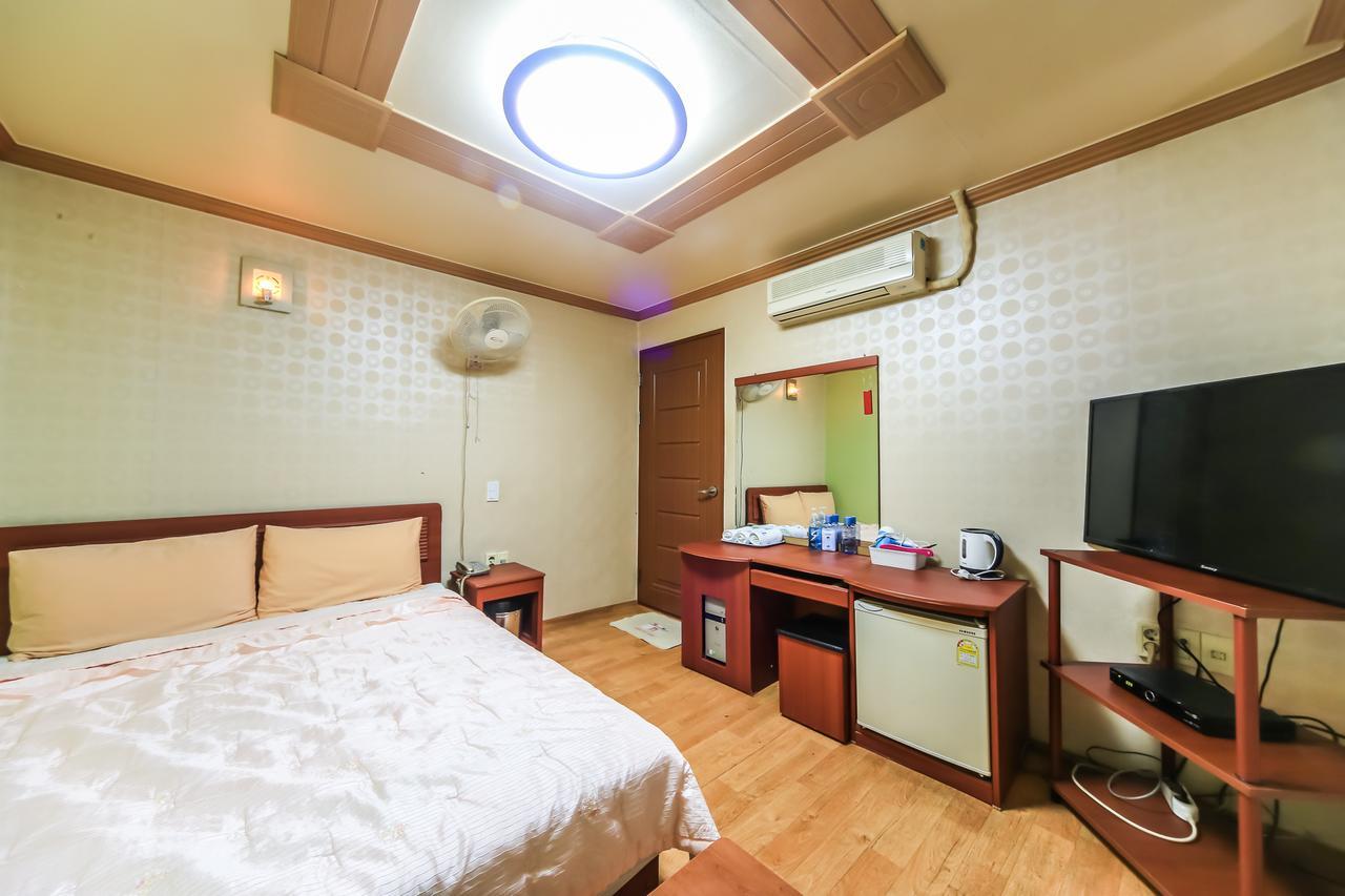 Nampo One Motel Ciudad Metropolitana de Ciudad Metropolitana de Busan Exterior foto