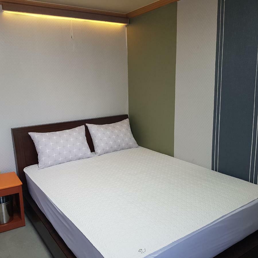 Nampo One Motel Ciudad Metropolitana de Ciudad Metropolitana de Busan Exterior foto