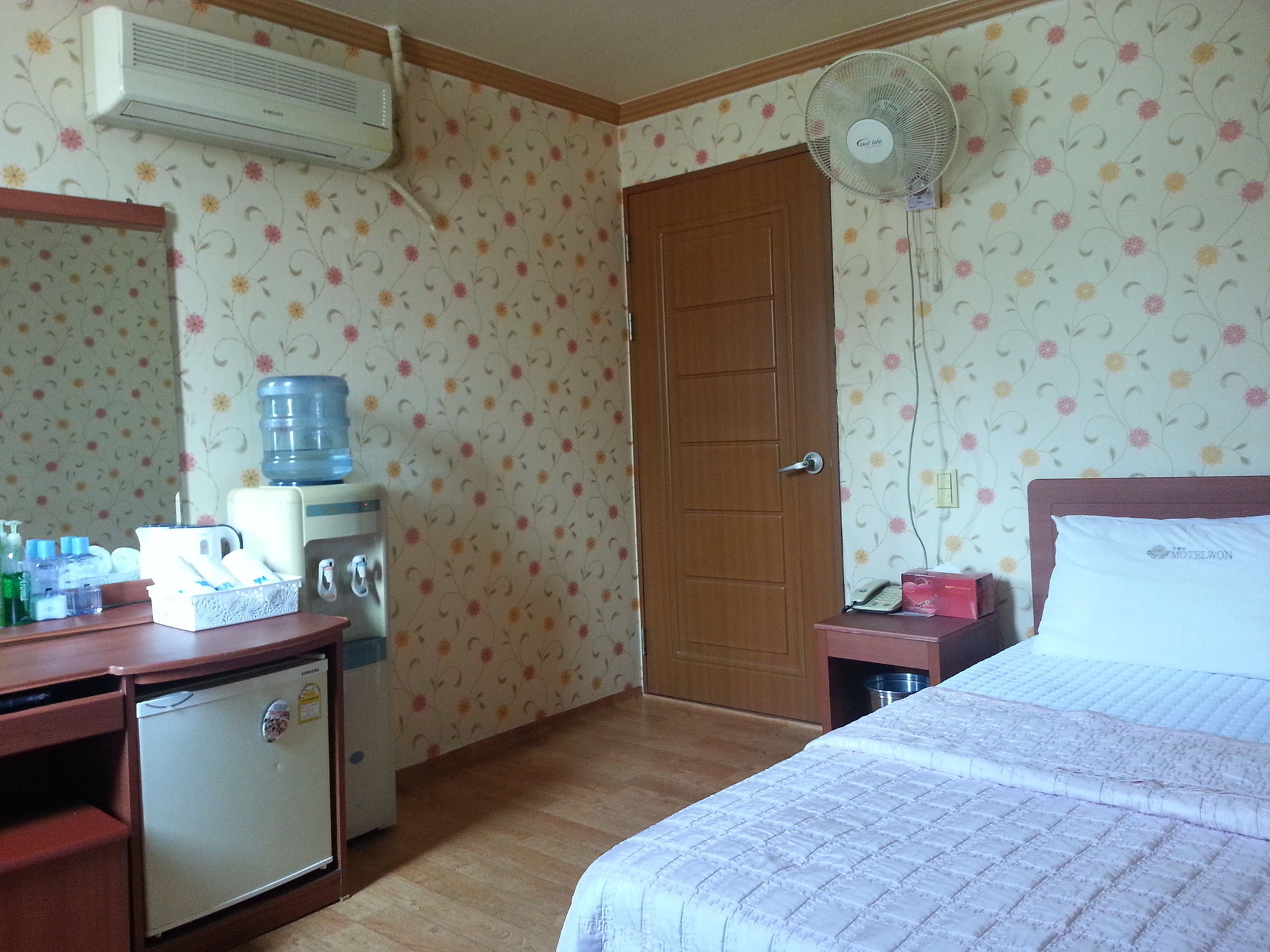 Nampo One Motel Ciudad Metropolitana de Ciudad Metropolitana de Busan Exterior foto